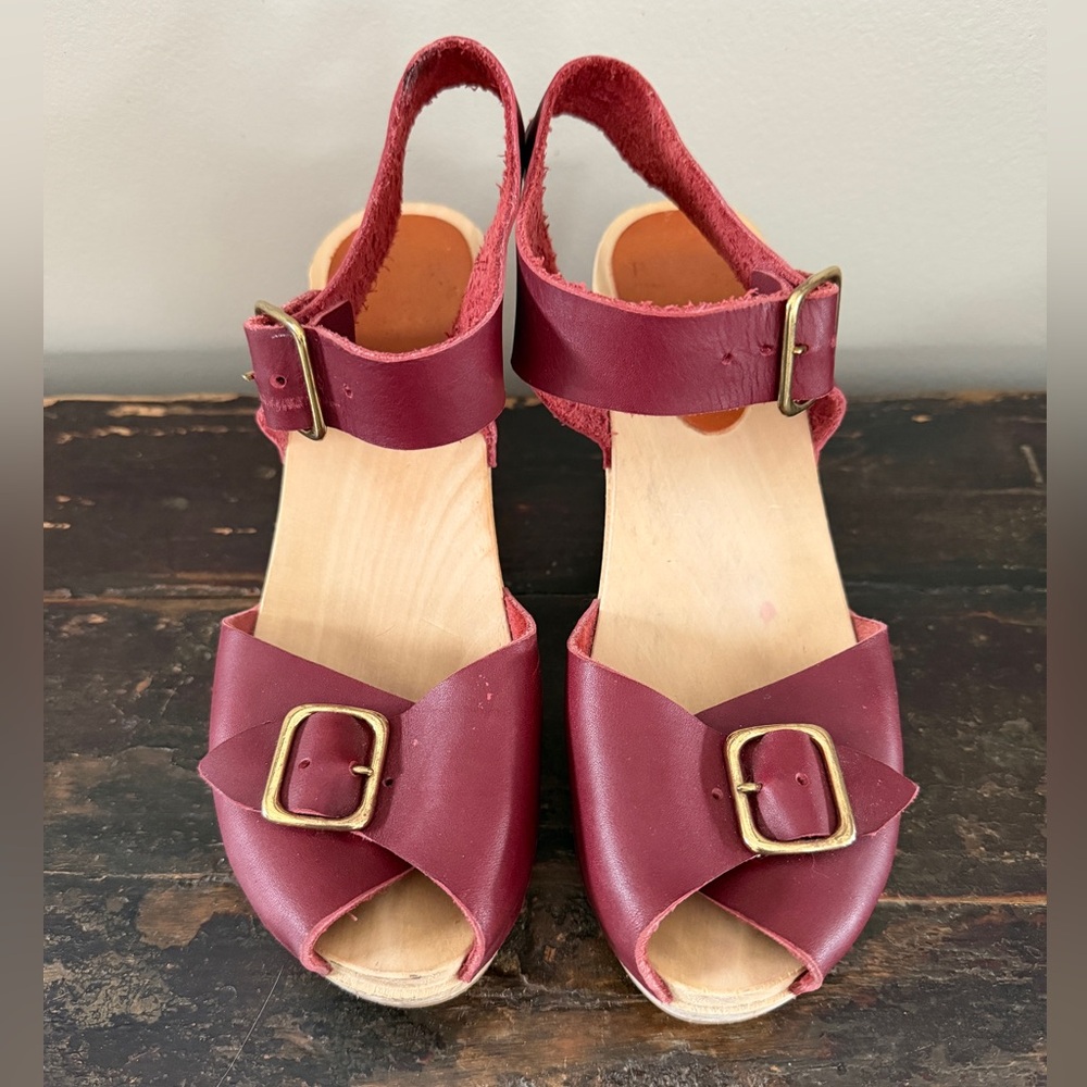 Bryr Maroon Leather Clogs with Gold Buckles
